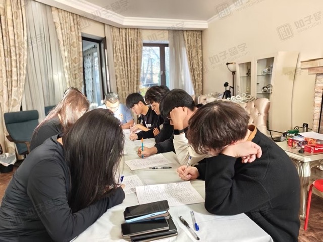 督促俄罗斯留学同学们的学习
