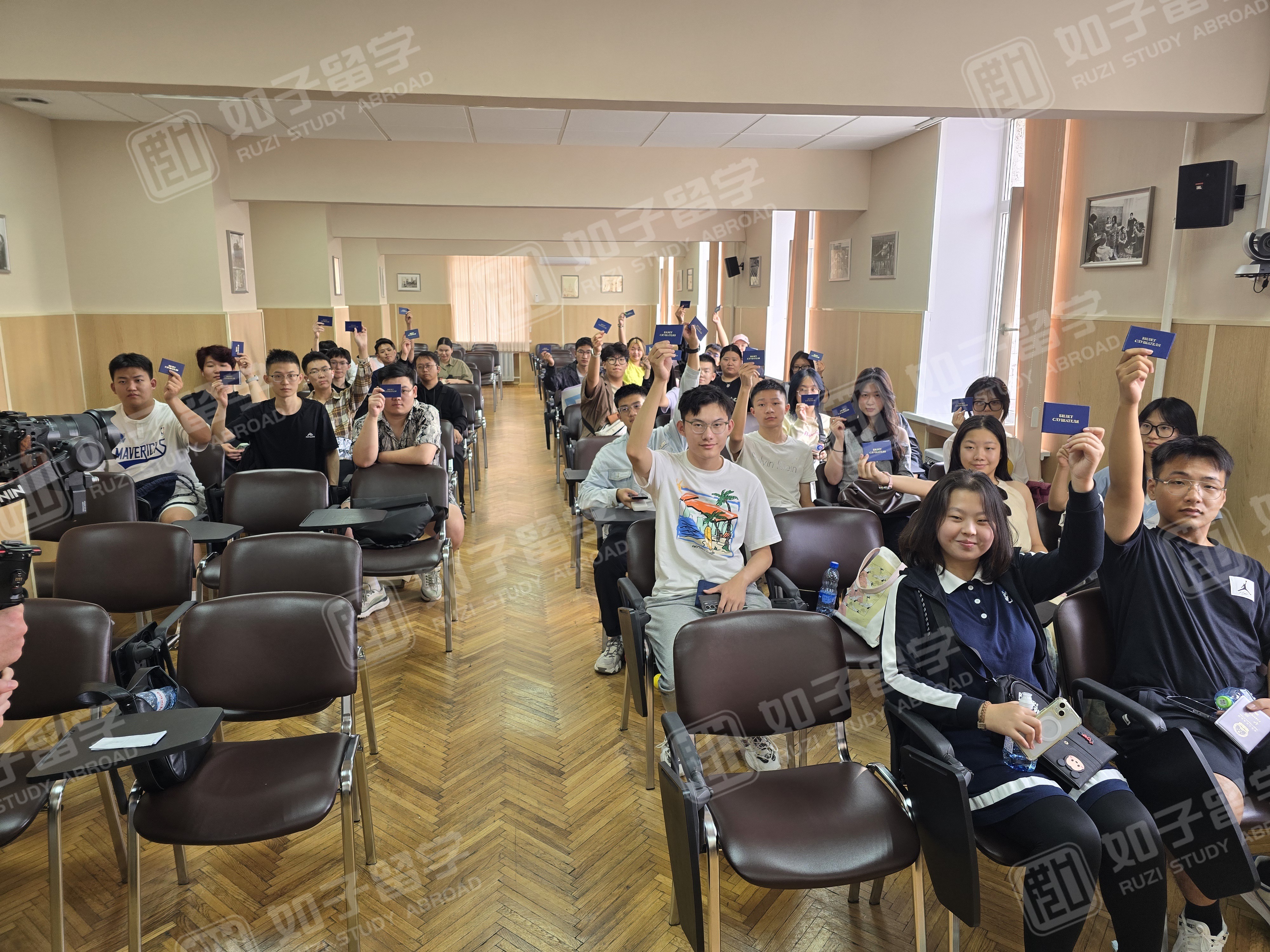 俄罗斯留学丨找中介一定要关注境外服务