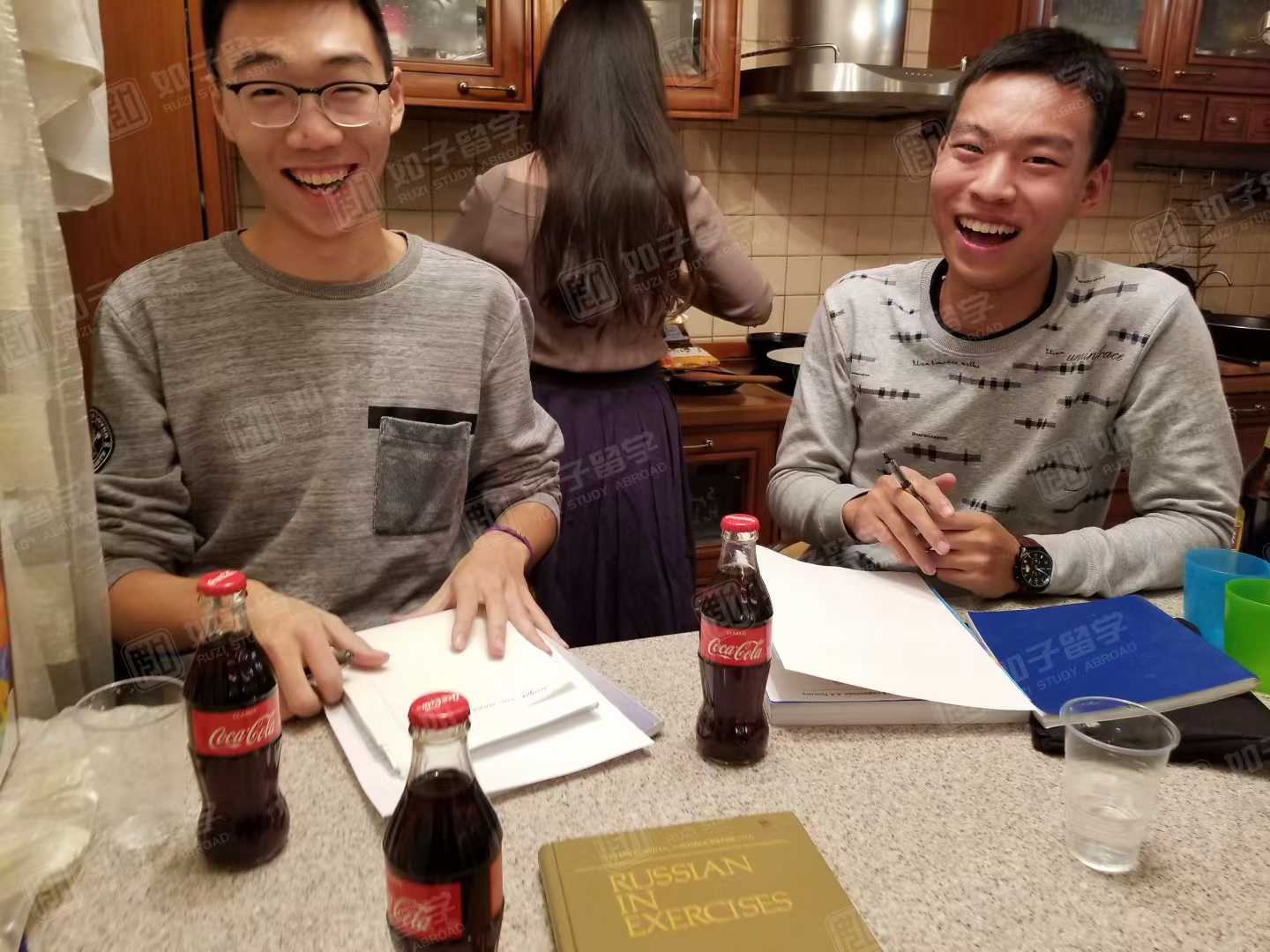 俄罗斯留学的同学们，请认真看完这条提醒
